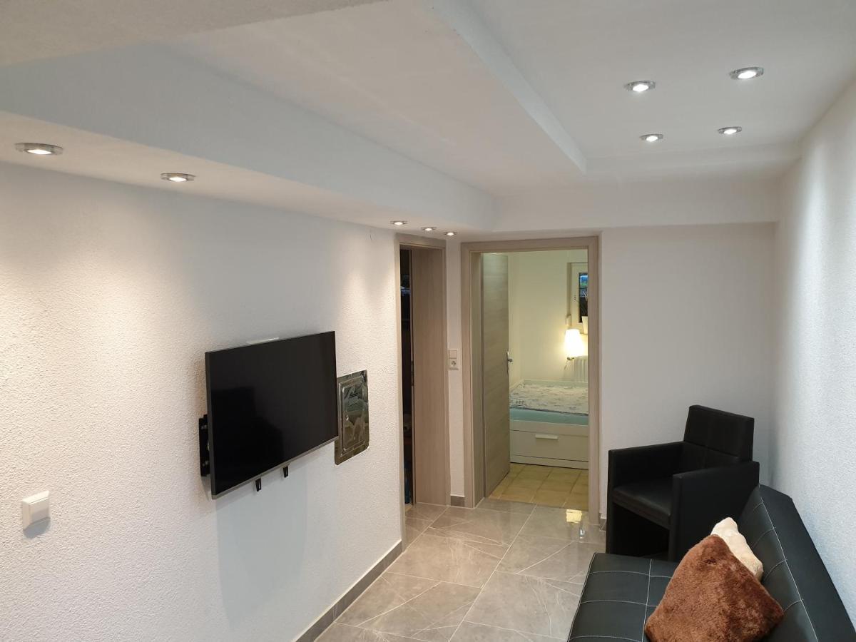 Moderne Einliegerwohnung Amara - Friedrichshafen Am Bodensee Esterno foto